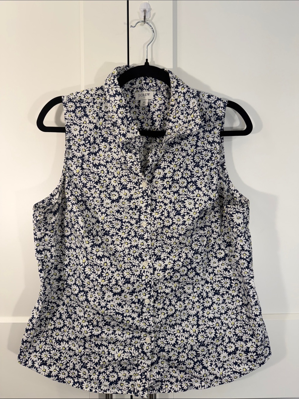 J. Crew Navy and White Daisy Print Sleeveless Button-Up Blouse